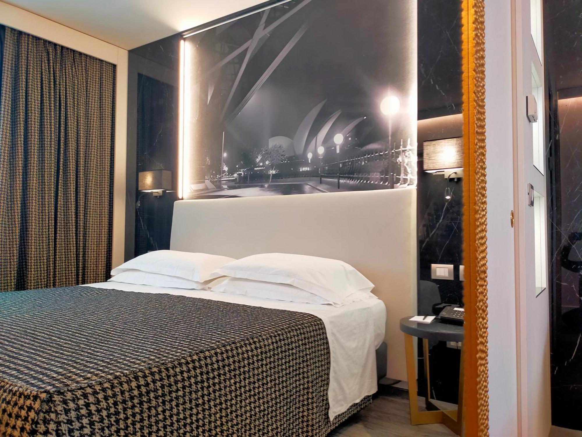 The Sydney Hotel Bologna Esterno foto