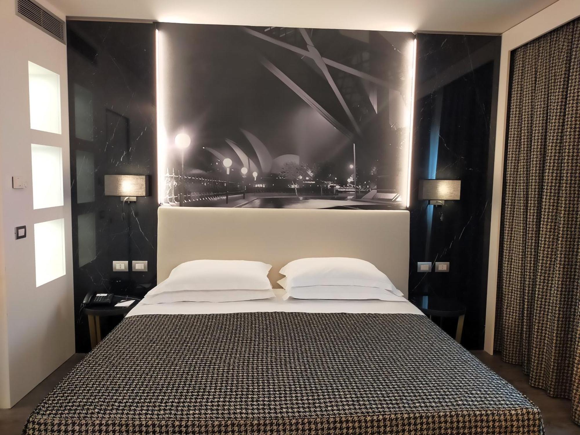 The Sydney Hotel Bologna Esterno foto